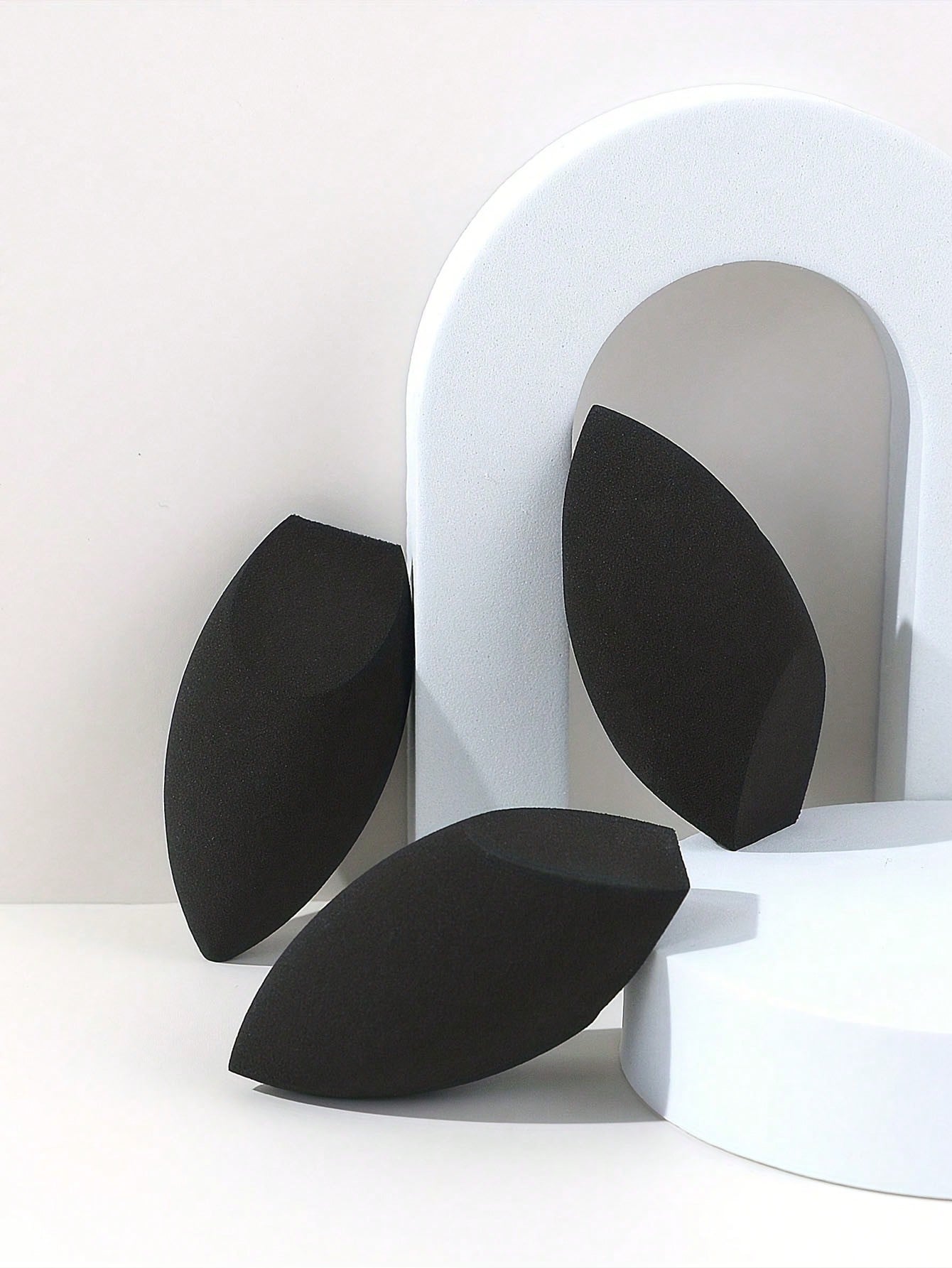 8/6/3/1 Piece Set of Black Egg – Beauty Makeup Egg recenzja i cena