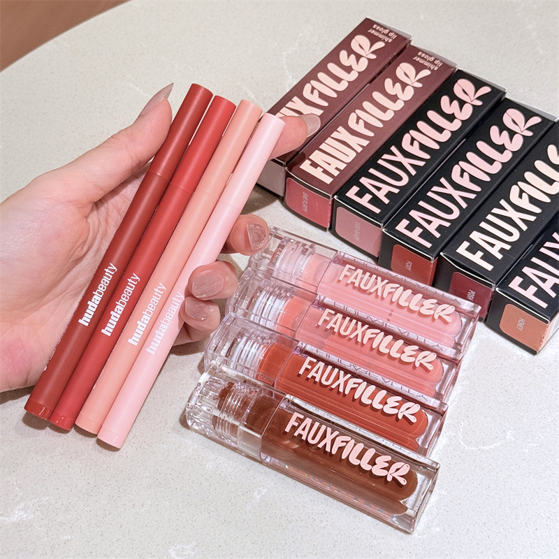 Huda Beauty Lip Contour Lip St – Huda Beauty Makeup Set recenzja i cena