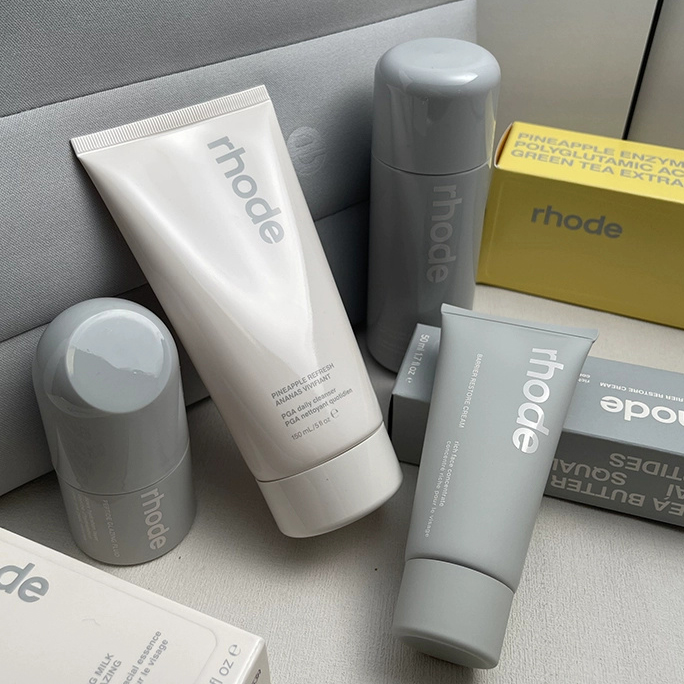 Glazing Mist Moisturizing Face – Huda Beauty Makeup Set recenzja i cena